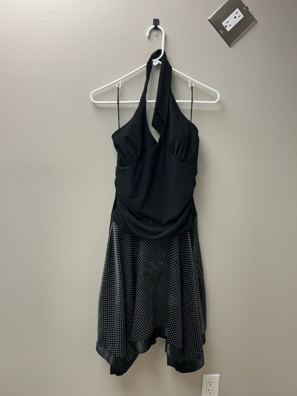 Majora Women’s Black & White‎ Halter Neck Dress